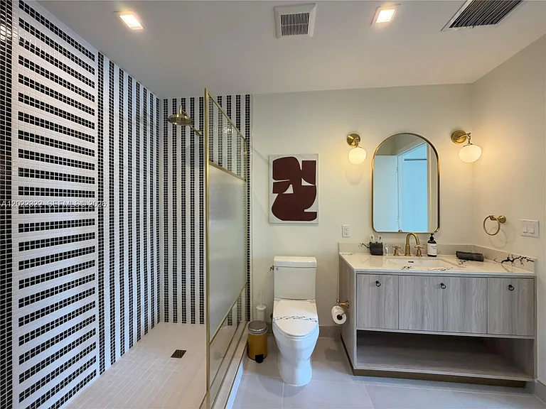 2700 NW 2nd Ave #305 — Photo 8