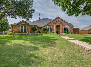 130 Honeysuckle Dr, Justin, TX 76247