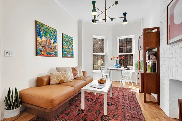 Sold by Compass | media 3