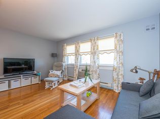 33-37 W 32nd St, BAYONNE, NJ 07002