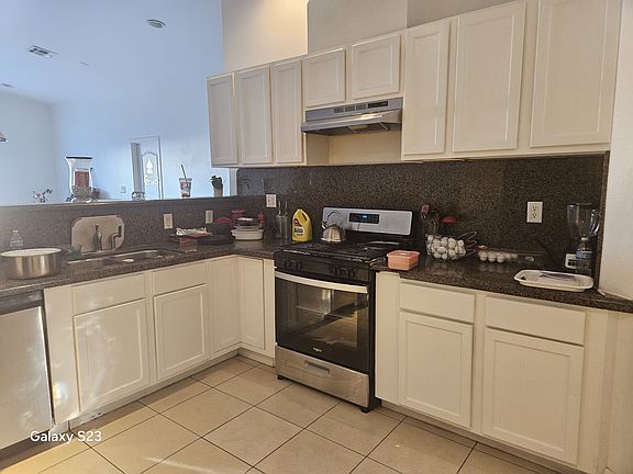 3rd image of 33792 Pueblo Trl