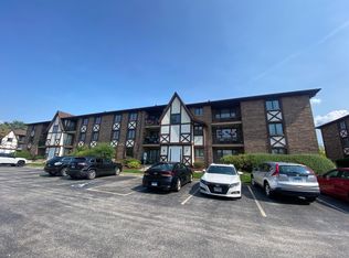 10516 Ridge Cove Dr APT 36C, Chicago Ridge, IL 60415
