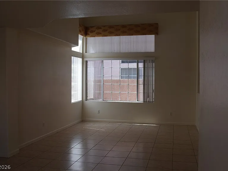 2312 Reddon Cir — Photo 17