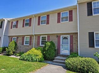 43 Sherburne Ave UNIT 16, Tyngsboro, MA 01879
