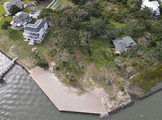2686 Lennoxville Rd, Beaufort, NC 28516