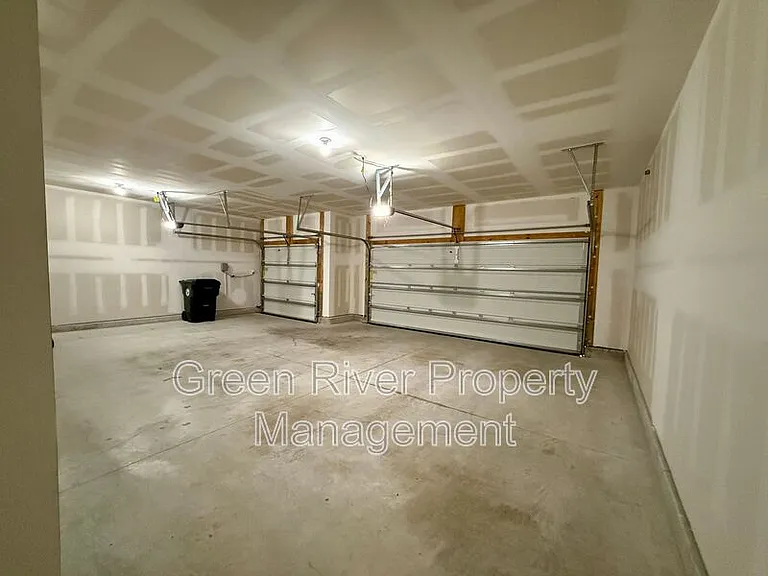 3435 Auvenshine Way — Photo 42