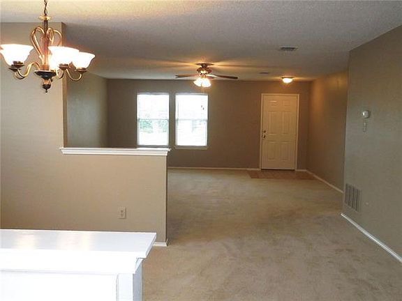 4th image of 8404 Glen Falls Ln