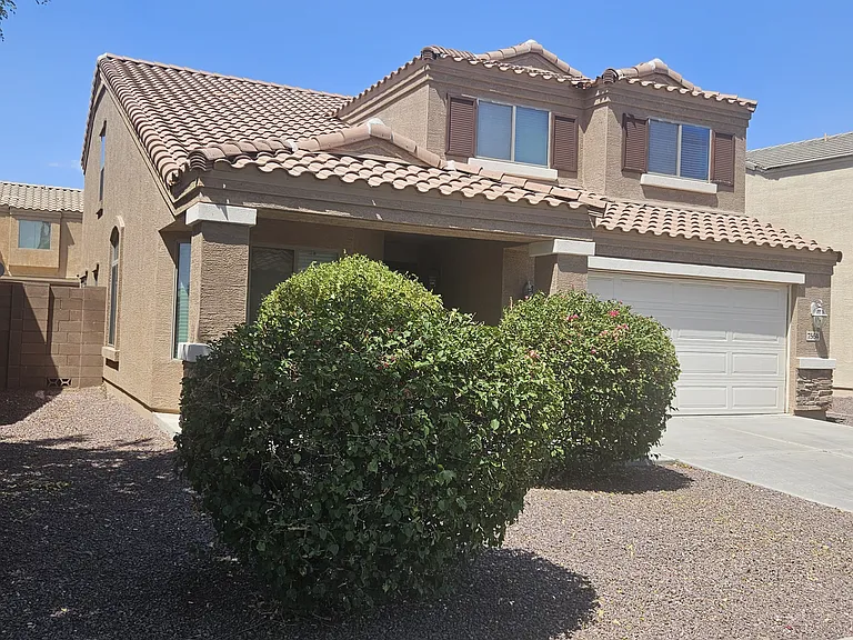 7564 W Charter Oak Rd — Photo 3