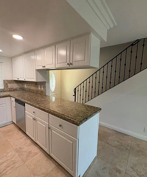 2558 Orange Ave #B2 — Photo 28