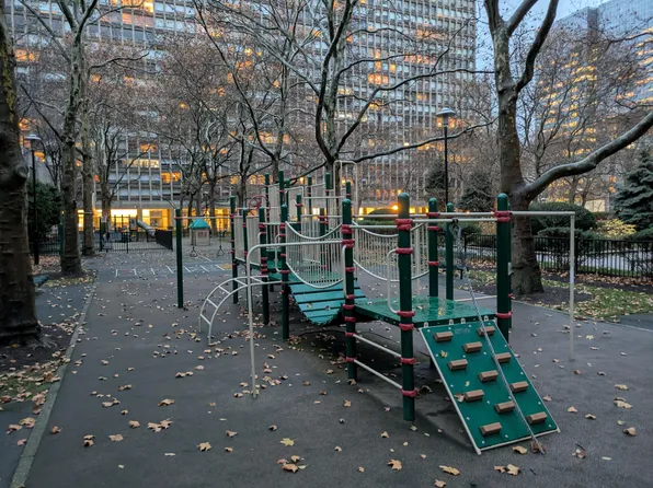 333 East 30th Street image 35 of 39