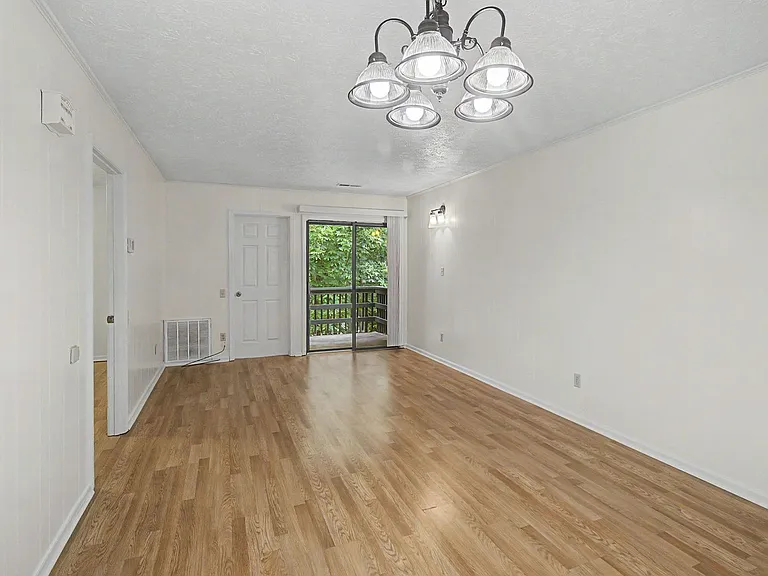 19 Shanna Dr — Photo 24