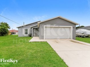 1786 SW Davis St, Port Saint Lucie, FL 34953