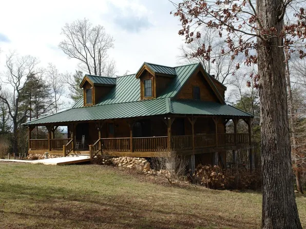 260 Fieldstone Ln, Hardy, VA 24101