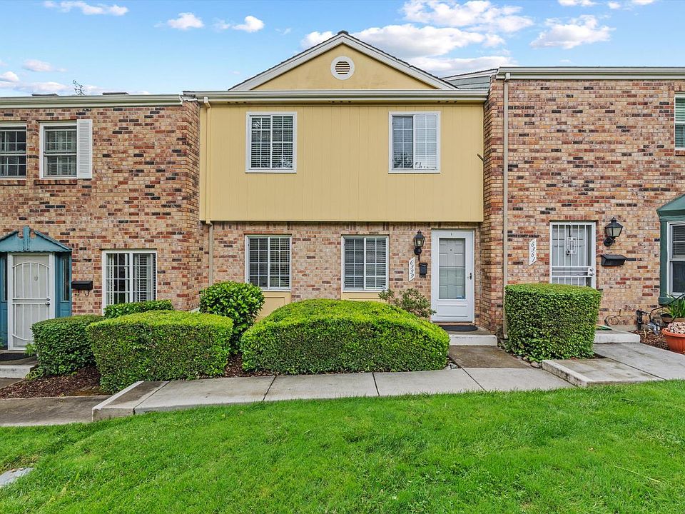 1st image of 6359 Wexford Cir