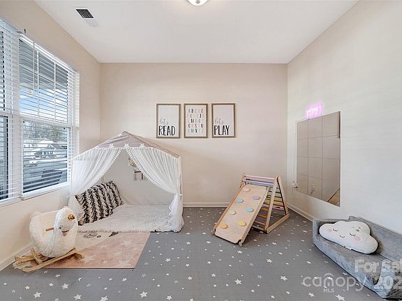 5th image of 7124 Wheyfield Dr