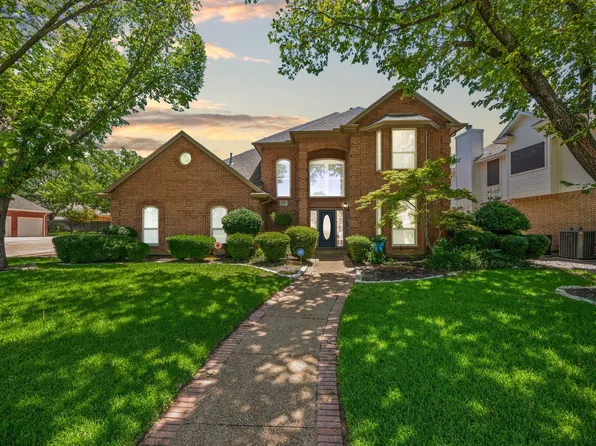 2508 Oak Brook Dr, Bedford, TX 76021