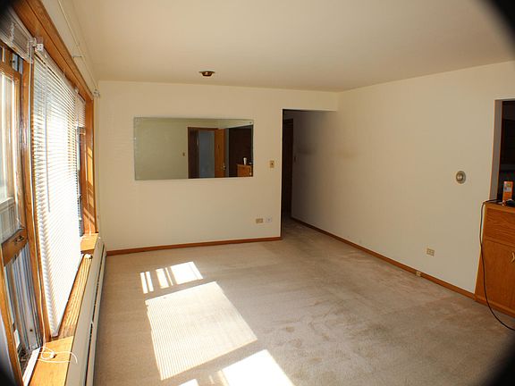 5th image of 3103 S Harlem Ave APT 2A
