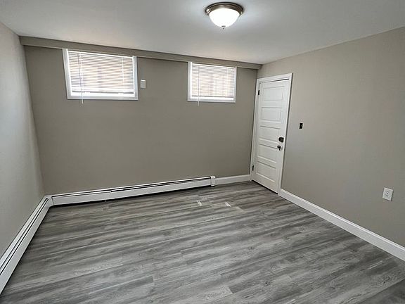 3rd image of 18 Huron Ave #18A