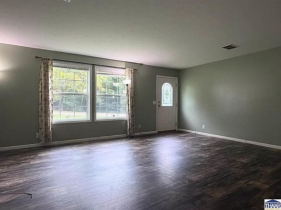 4th image of 11399 E Stanley Rd