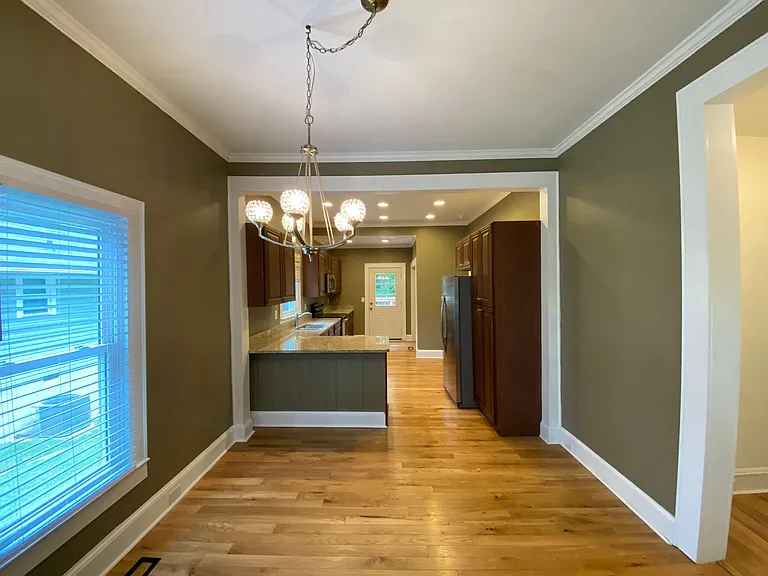 203 Shawnee St — Photo 9