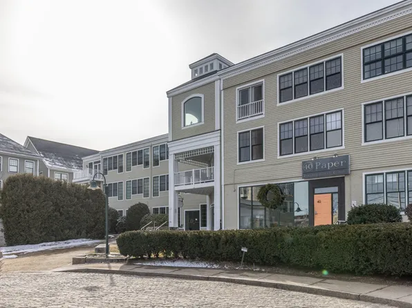 40 Washington Street #305, Camden, ME 04843