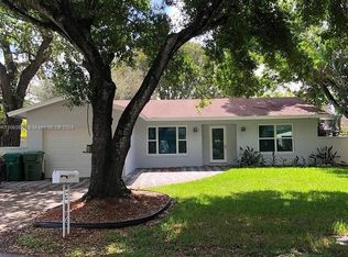 2930 SW 46th Ct, Fort Lauderdale, FL 33312