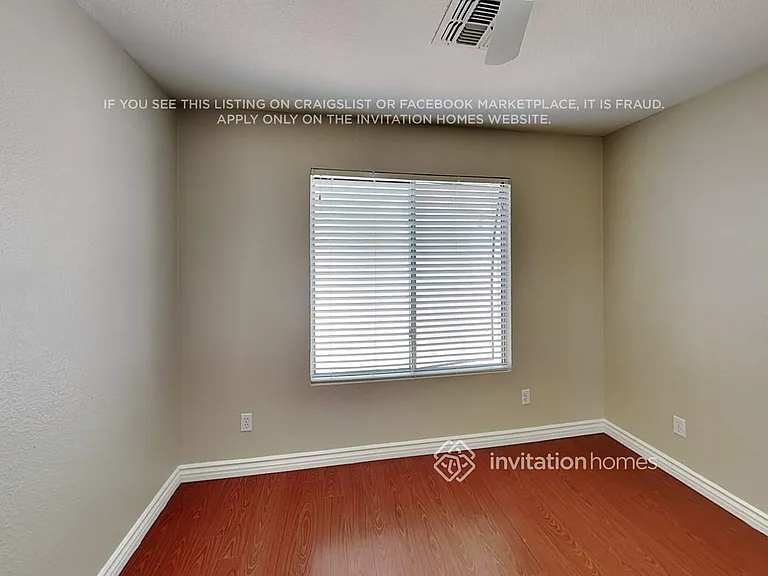 1530 W Saint Anne Ave — Photo 18
