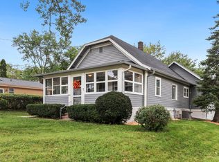 2011 Highland AVENUE, Waukesha, WI 53186
