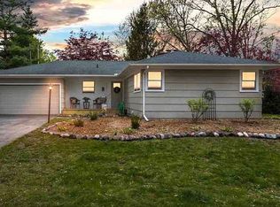 3611 Devonshire St, Midland, MI 48642