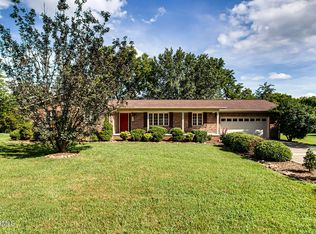 109 Albright Rd, Oak Ridge, TN 37830