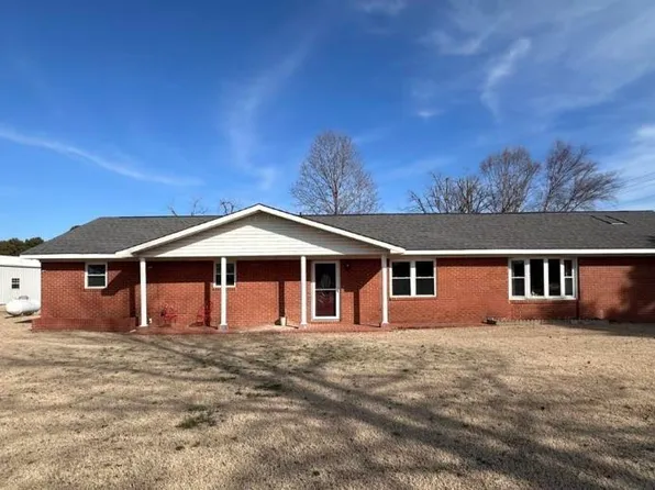 5216 Richardson Dr, Jonesboro, AR 72404