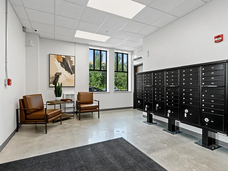 Step inside- a place where design meets connection, and neighbors become friends. Welcome to City Center Lofts.