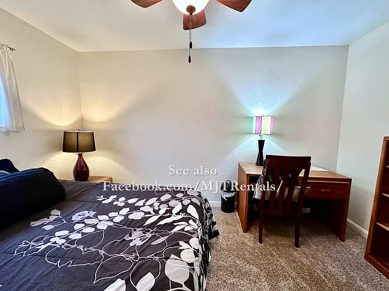 Middle Bedroom