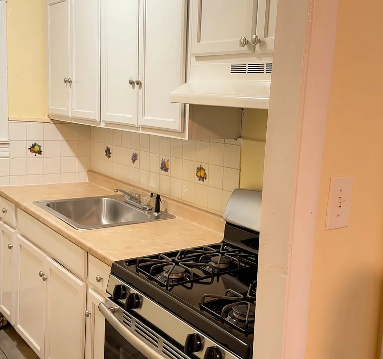 20 Barnes St #2