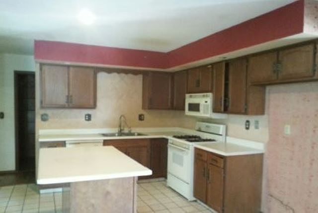 1st image of 7941 Conehill Cir
