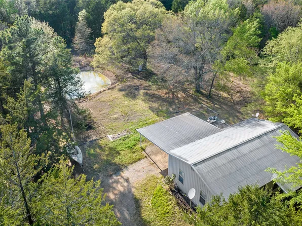 394 County Road 32900, Paris, TX 75460