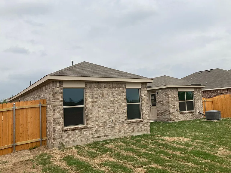 3007 Boran Dr — Photo 9