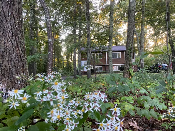 447 Boston Neck Rd, North Kingstown, RI 02852