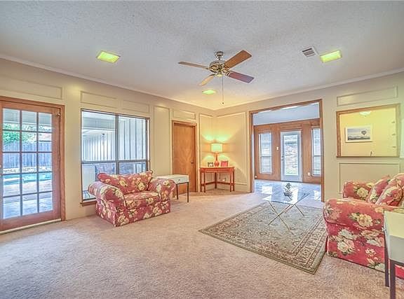 4th image of 12316 Rockland Dr