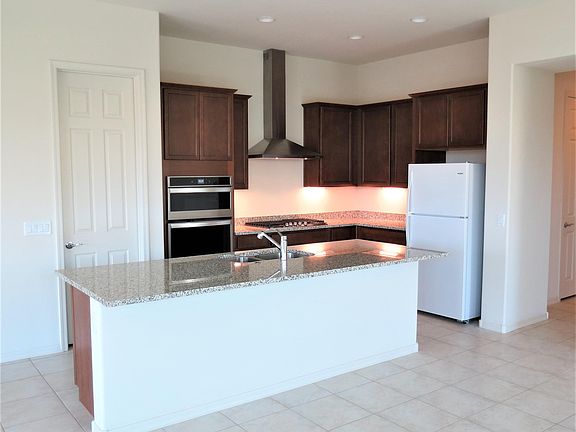 3rd image of 674 E Barun Valley Pl
