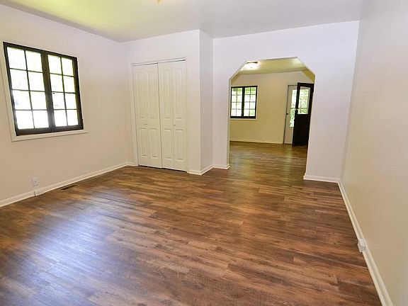 3rd image of 311 California Ave #B