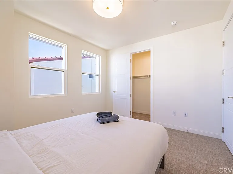 160 N New Ave #8 — Photo 17
