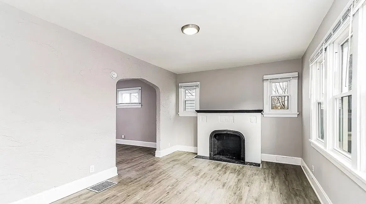 Van Zandt Dr, Cincinnati — Photo 4