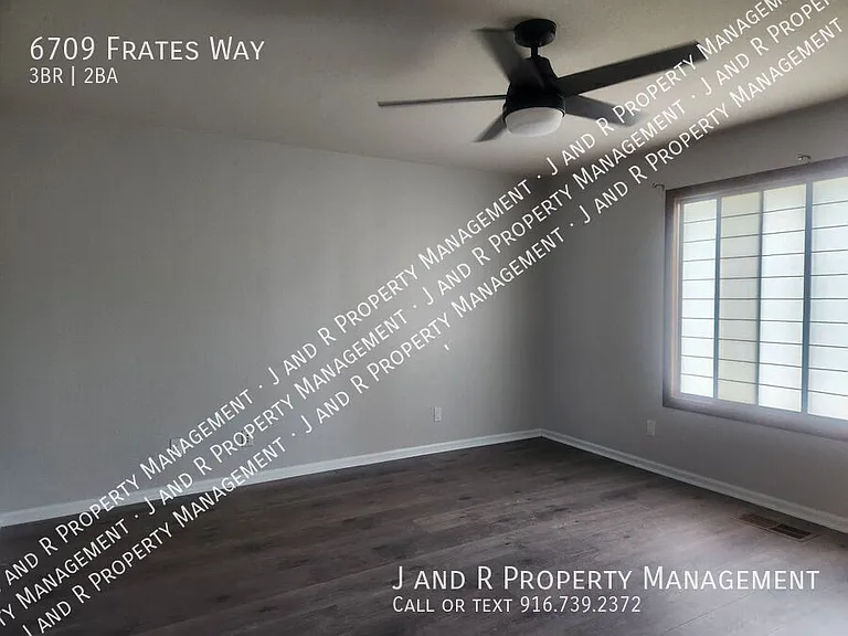 6709 Frates Way — Photo 11