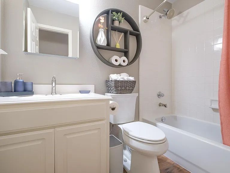 9712 Spring Dr — Photo 15