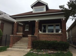 6629 S Mozart St, Chicago, IL 60629