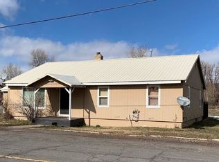 421 3rd St, Chester, CA 96020