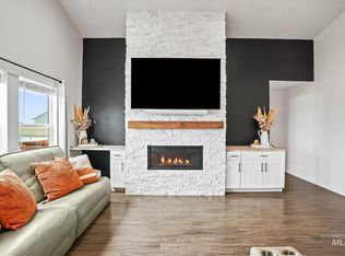 15087 N Fishing Creek Ave, Nampa, ID 83651