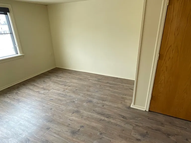102 W Main St #2A — Photo 42
