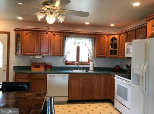 227 Robertson Ave, Morrisville, PA